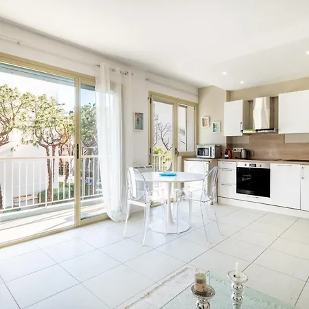 Appartement Miramar 2ème Ab002 Cagnes-sur-Mer
