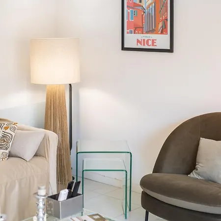 Appartement Miramar 2ème Ab002