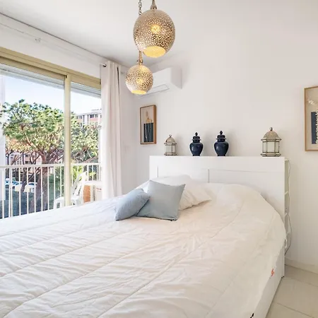 Miramar 2eme Ab002 Daire