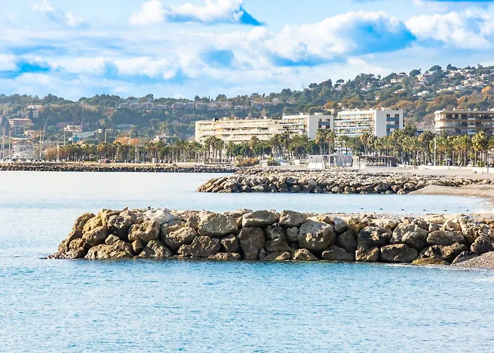 Miramar 2ème Ab002 * Cagnes-sur-Mer