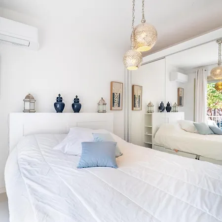 Miramar 2eme Ab002 Apartment