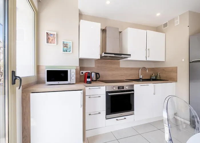 Miramar 2eme Ab002 * Cagnes-sur-Mer